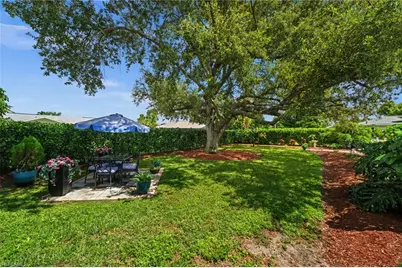 427 SW 34th St, Cape Coral, FL 33914 - Photo 3
