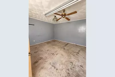 8180 Breeze Dr, North Fort Myers, FL 33917 - Photo 15