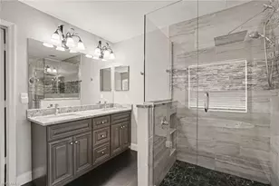2065 Cape Heather Cir, Cape Coral, FL 33991 - Photo 17