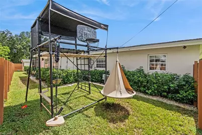8071 San Carlos Blvd, Fort Myers, FL 33967 - Photo 37
