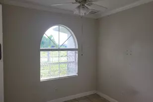 1404 NE 19th Ave, Cape Coral, FL 33909 - Photo 7