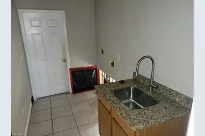 1404 NE 19th Ave, Cape Coral, FL 33909 - Photo 17