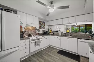 2069 W Lakeview Blvd, North Fort Myers, FL 33903 - Photo 1