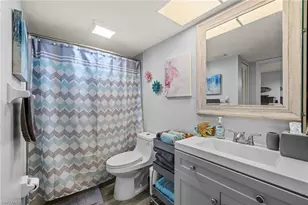 2069 W Lakeview Blvd, North Fort Myers, FL 33903 - Photo 17
