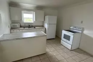310 Obispo, Clewiston, FL 33440 - Photo 5