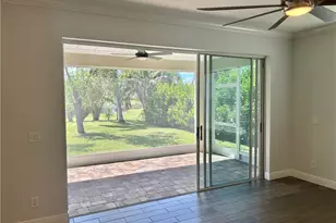 11228 Lakeland Cir, Fort Myers, FL 33913 - Photo 9