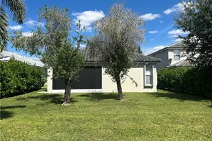 11228 Lakeland Cir, Fort Myers, FL 33913 - Photo 33