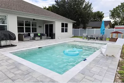 2218 SE 4th St, Cape Coral, FL 33990 - Photo 5