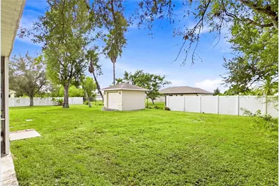 404 NW 6th Ave, Cape Coral, FL 33993 - Photo 25
