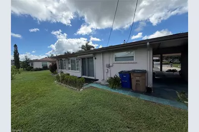 243 Thistle Ct, Lehigh Acres, FL 33936 - Photo 5