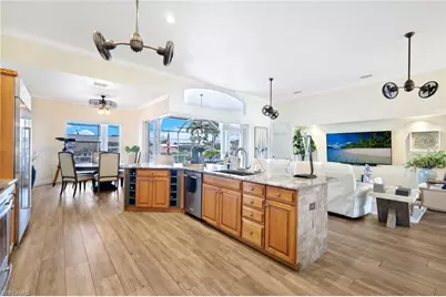 2047 SE 28th Ter, Cape Coral, FL 33904 - Photo 5