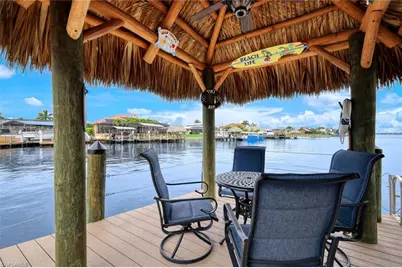 2047 SE 28th Ter, Cape Coral, FL 33904 - Photo 7