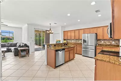 2446 Heydon Cir E, Naples, FL 34120 - Photo 15