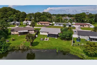 2620 Cartegena Ave, Fort Myers, FL 33905 - Photo 47