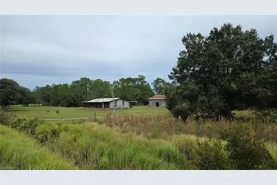 211 J4 Ranch Rd, Labelle, FL 33935 - Photo 13