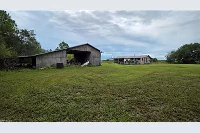 211 J4 Ranch Rd, Labelle, FL 33935 - Photo 37