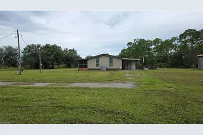 211 J4 Ranch Rd, Labelle, FL 33935 - Photo 23