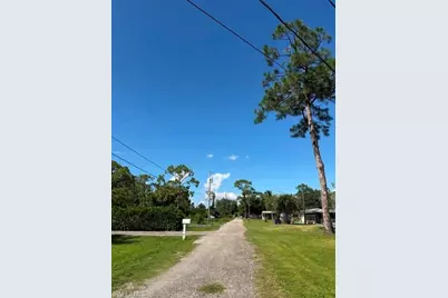 18341 Wayne Dr, North Fort Myers, FL 33917 - Photo 11