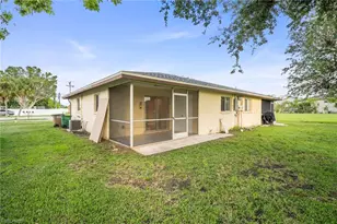 4406 Santa Barbara Blvd, Cape Coral, FL 33914 - Photo 23