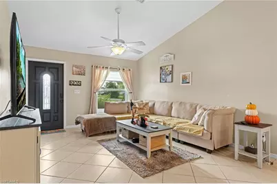 3630 NE 11th Pl, Cape Coral, FL 33909 - Photo 5