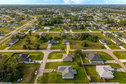 3630 NE 11th Pl, Cape Coral, FL 33909 - Photo 37
