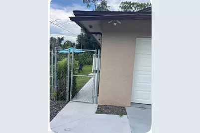 405 W 5th St, Lehigh Acres, FL 33972 - Photo 29