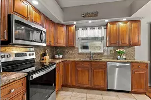 1131 NW 28th Pl, Cape Coral, FL 33993 - Photo 7