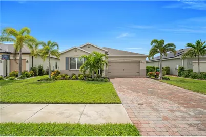 3290 Baravaldo Cir, Cape Coral, FL 33909 - Photo 5