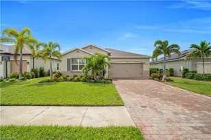 3290 Baravaldo Cir, Cape Coral, FL 33909 - Photo 5