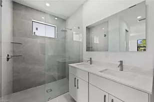 841 Bianca Ave S, Lehigh Acres, FL 33974 - Photo 33