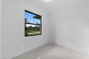 841 Bianca Ave S, Lehigh Acres, FL 33974 - Photo 25