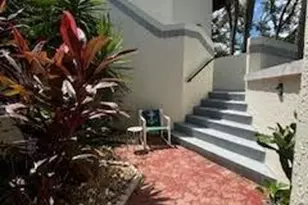 9645 Halyards Ct, Fort Myers, FL 33919 - Photo 3