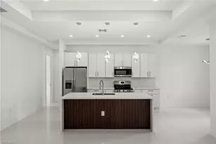 843 Bianca Ave S, Lehigh Acres, FL 33974 - Photo 13