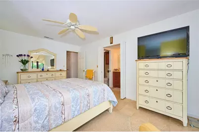4515 Country Club Blvd #205, Cape Coral, FL 33904 - Photo 17