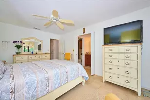 4515 Country Club Blvd, Cape Coral, FL 33904 - Photo 17