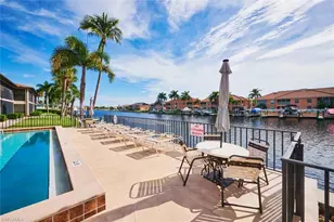 4515 Country Club Blvd, Cape Coral, FL 33904 - Photo 33