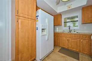 4515 Country Club Blvd, Cape Coral, FL 33904 - Photo 7