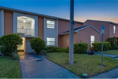 12630 Kenwood Ln #B, Fort Myers, FL 33907 - Photo 3