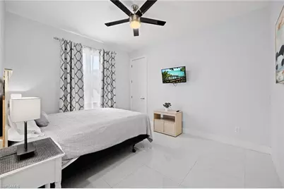 1423 SW 21st Ave, Cape Coral, FL 33991 - Photo 27
