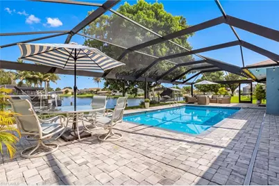3725 SE 1st Ave, Cape Coral, FL 33904 - Photo 27