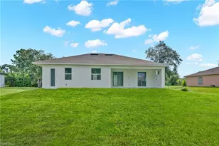 505 Prospect Ave, Lehigh Acres, FL 33972 - Photo 37