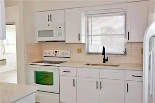120 E Lake Dr, Lehigh Acres, FL 33936 - Photo 9