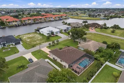 134 SW 33rd Ave, Cape Coral, FL 33991 - Photo 31