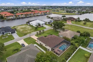 134 SW 33rd Ave, Cape Coral, FL 33991 - Photo 31