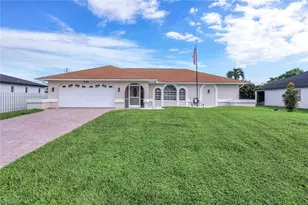 231 SW Trafalgar Parkway, Cape Coral, FL 33991 - Photo 7