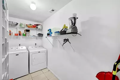 231 SW Trafalgar Pkwy, Cape Coral, FL 33991 - Photo 21