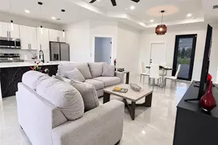 2131 Fairway Dr, Lehigh Acres, FL 33973 - Photo 7