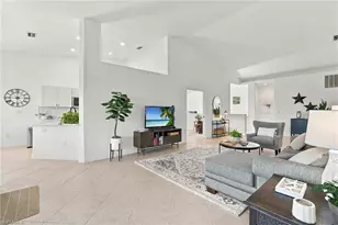 15130 Royal Windsor Ln, Fort Myers, FL 33919 - Photo 9