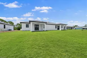2129 Fairway Dr, Lehigh Acres, FL 33973 - Photo 15