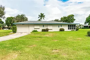 5541 Westwind Ln, Fort Myers, FL 33919 - Photo 1